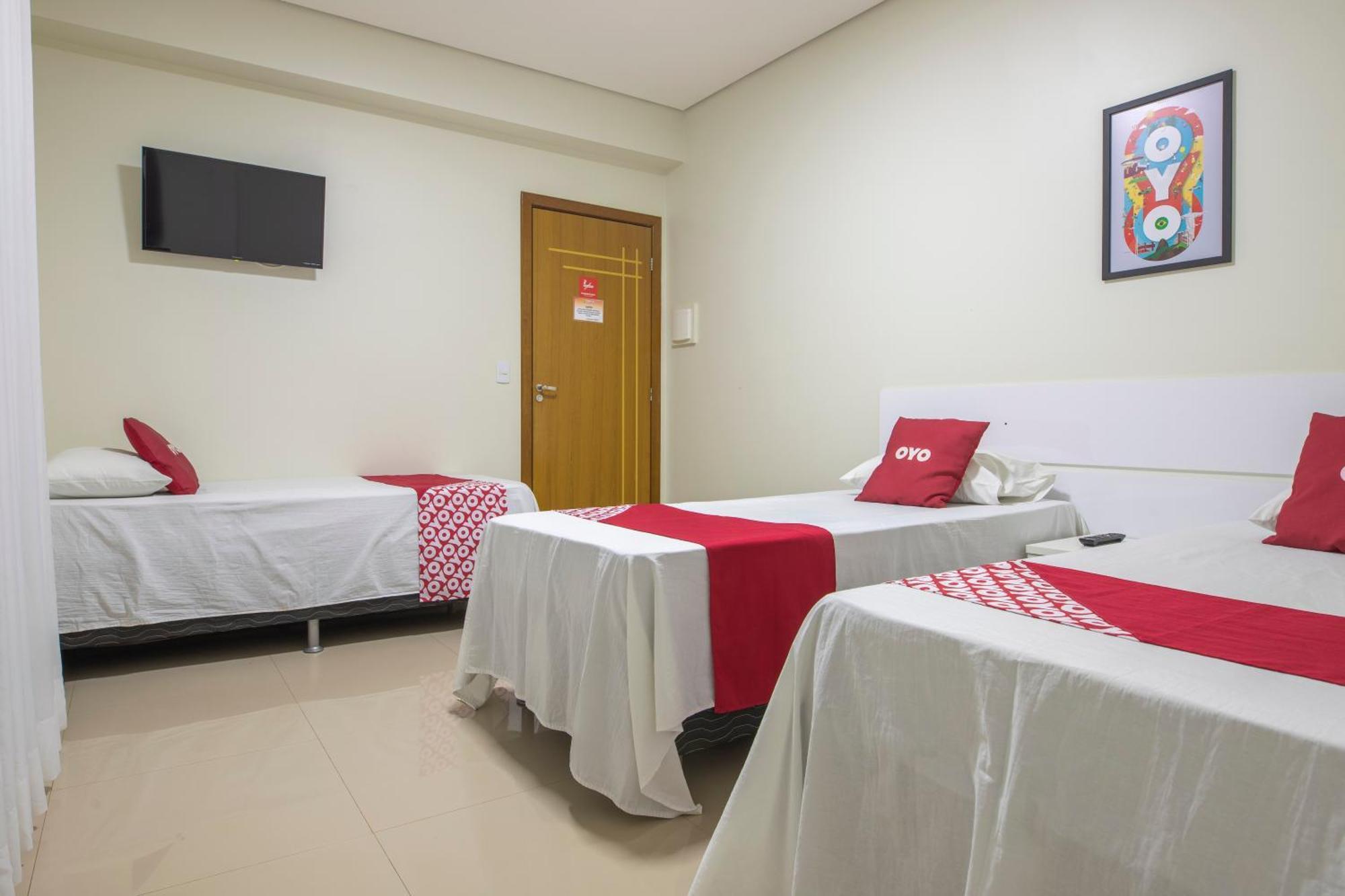 Oyo Tropical Confort Hotel, Brasilia Sao Sebastiao  외부 사진