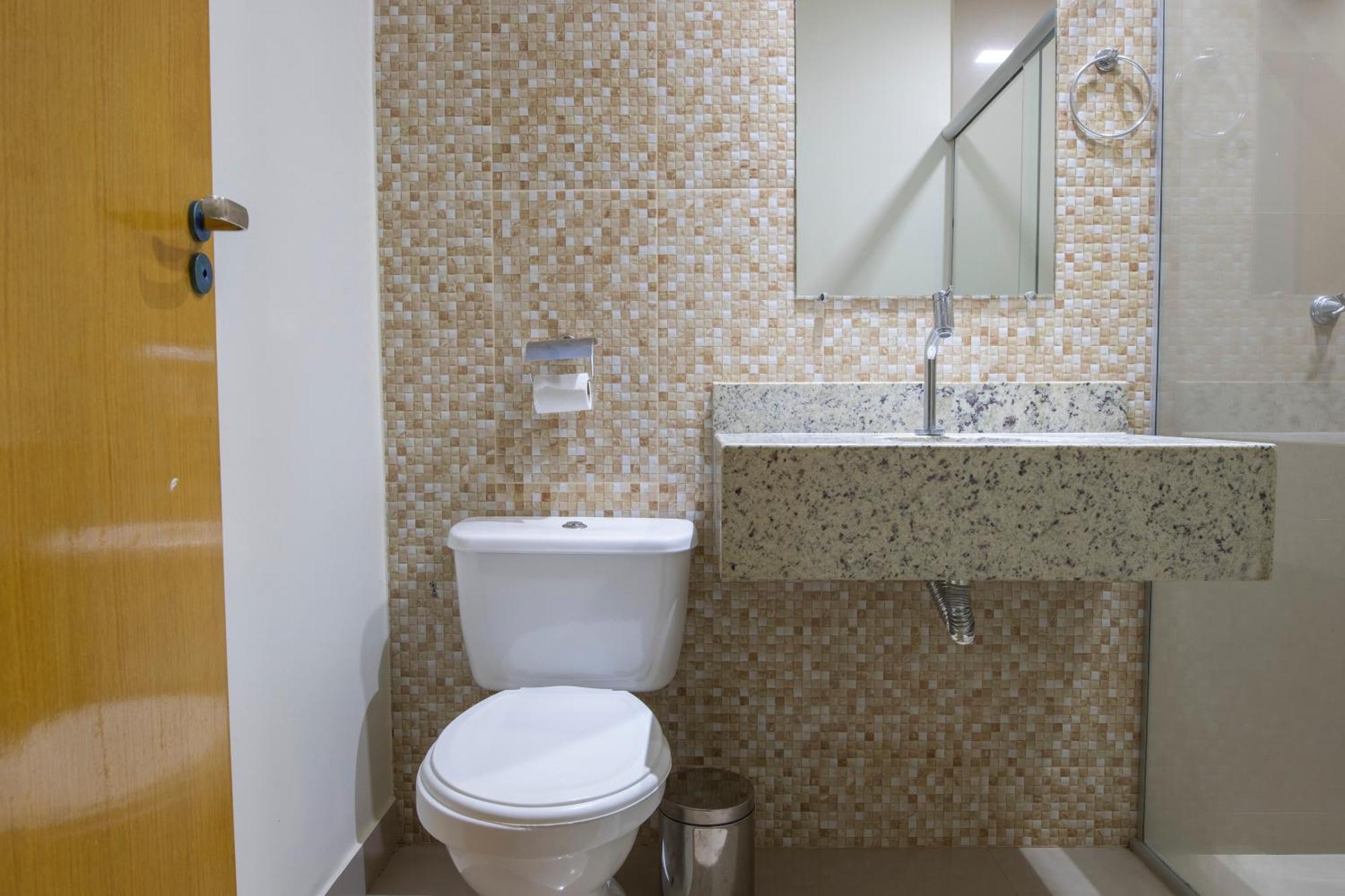 Oyo Tropical Confort Hotel, Brasilia Sao Sebastiao  외부 사진